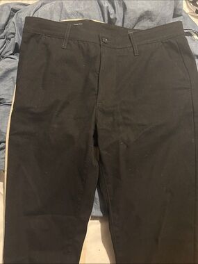 Men's Black Chino Pants - Slim Straight Fit